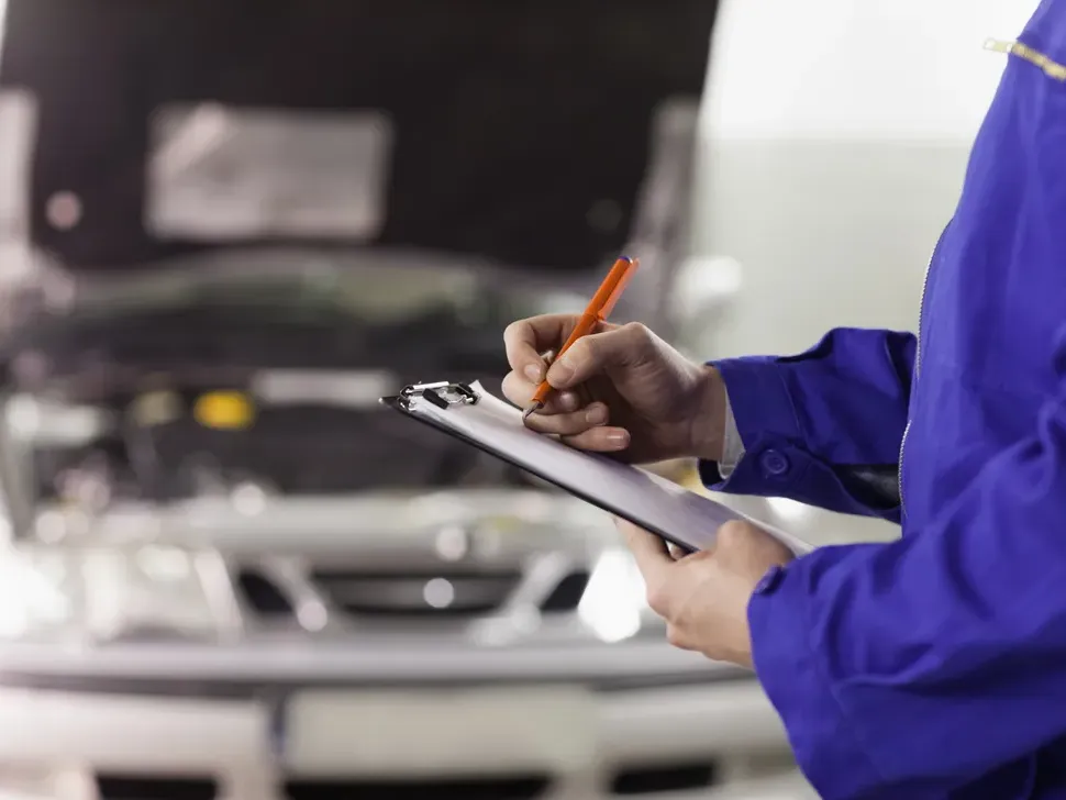 Tagliando Auto *azione* *cosa_titolo1 *cosa* *dove_data3* *dove*