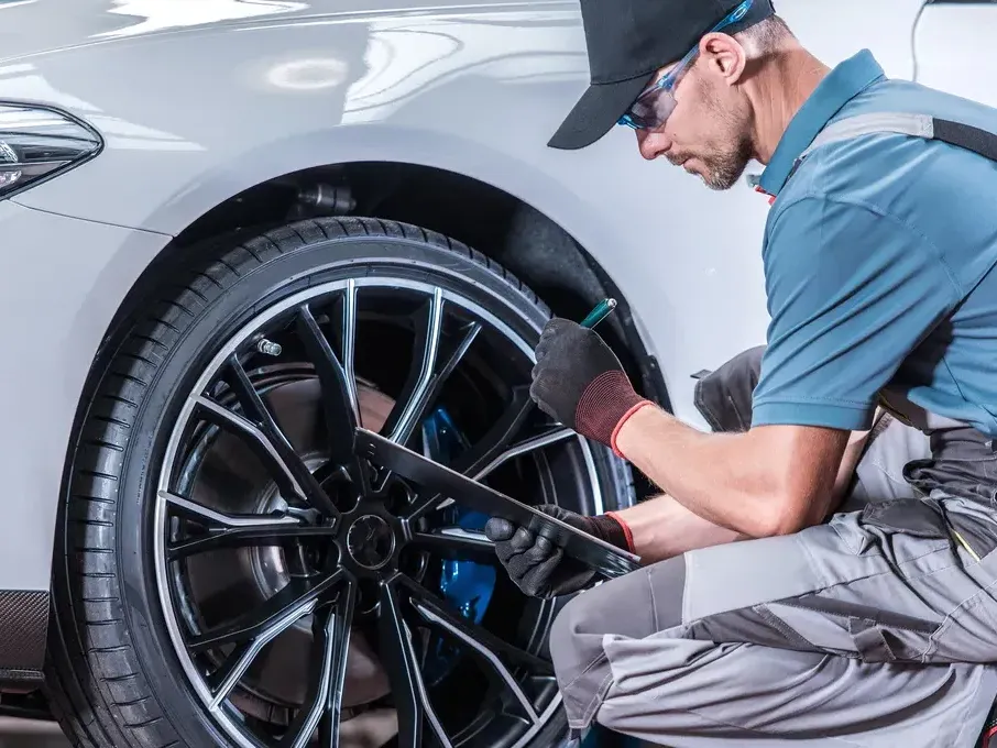 Gommista Preventivo Idroguida Via Thures Torino